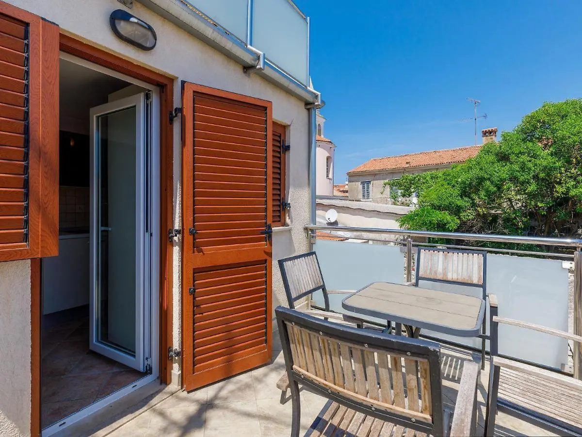 Charming Apartment With Private Terrace In Porec
